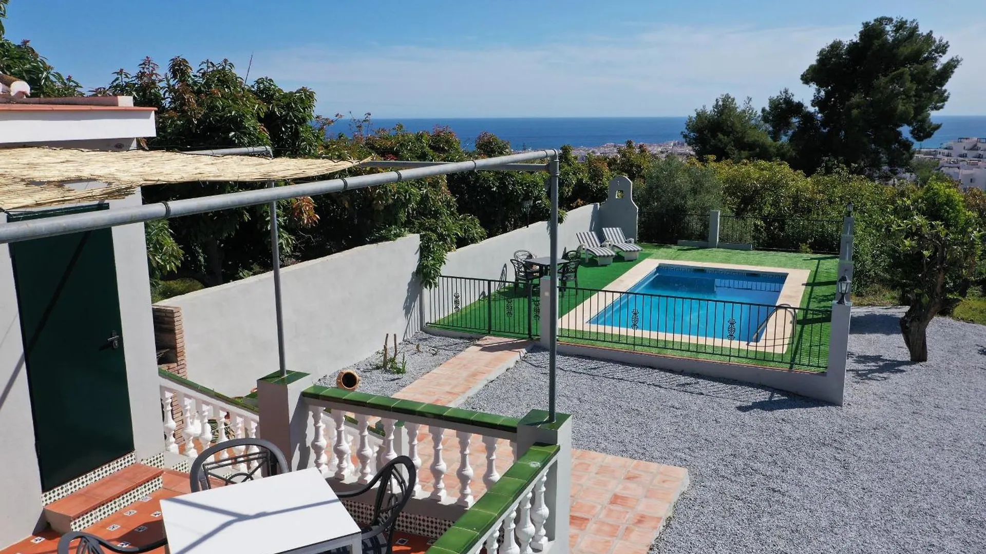 Villa Dolores نيرخا